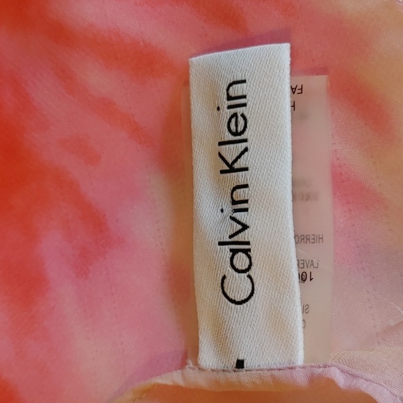 💚CALVIN KLEIN Large Pink and Green Lightweight Scarf - Picture 3 of 7